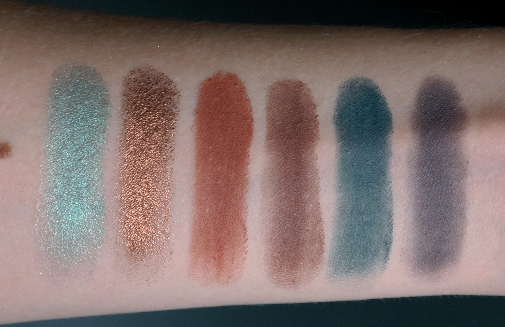 Urban Decay Naked Wild West swatches